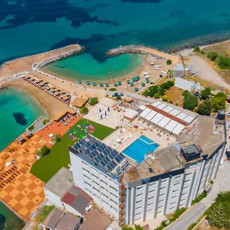 Ada Hotel