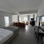 Sunport Hotel