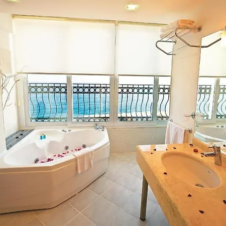 Sun Port Ξενοδοχείο Krini